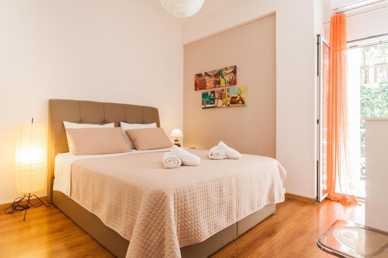 Central Apartment At Plaka 1 Bed For 2 Pers 아테네 외부 사진