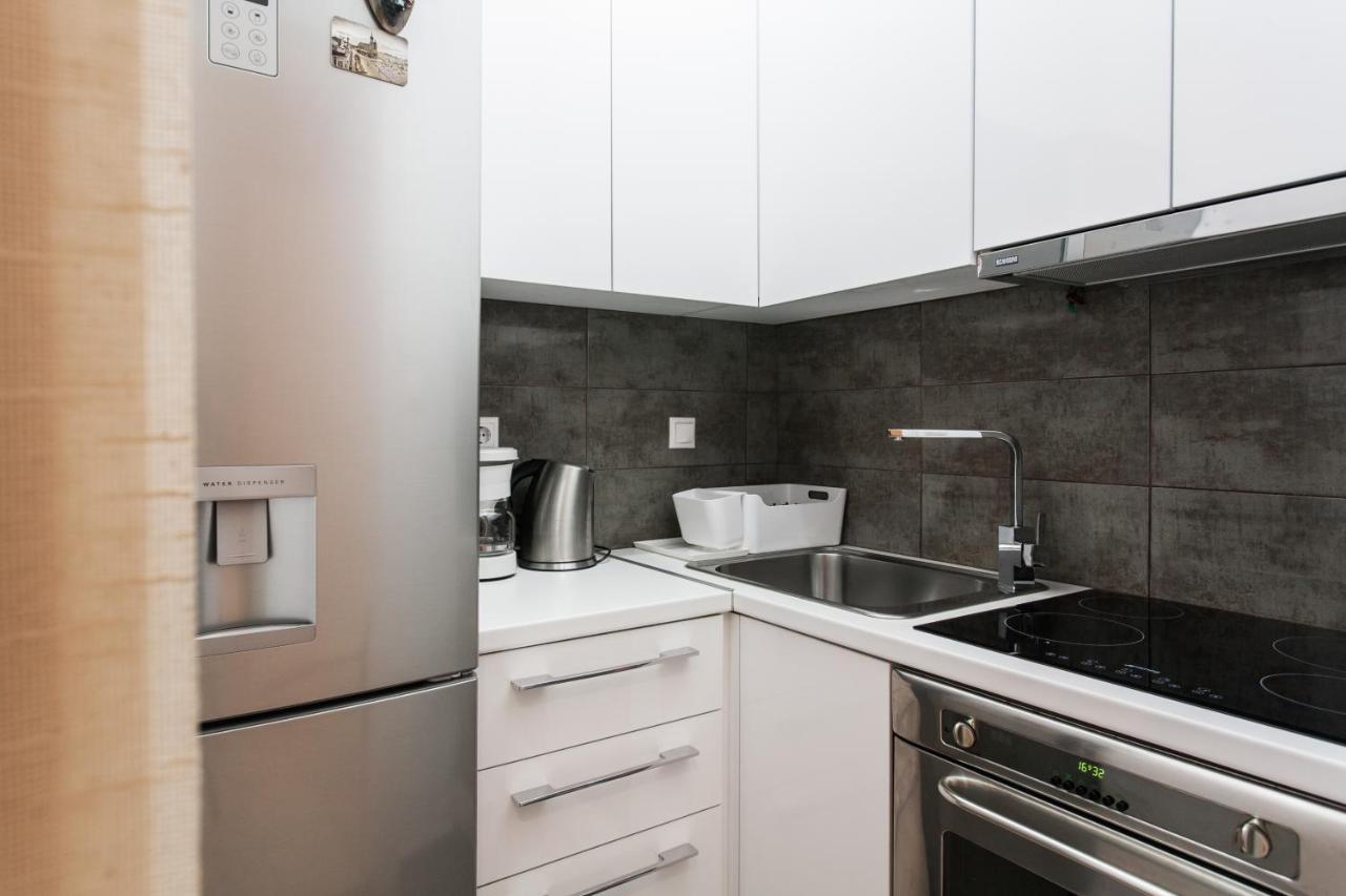 Central Apartment At Plaka 1 Bed For 2 Pers 아테네 외부 사진